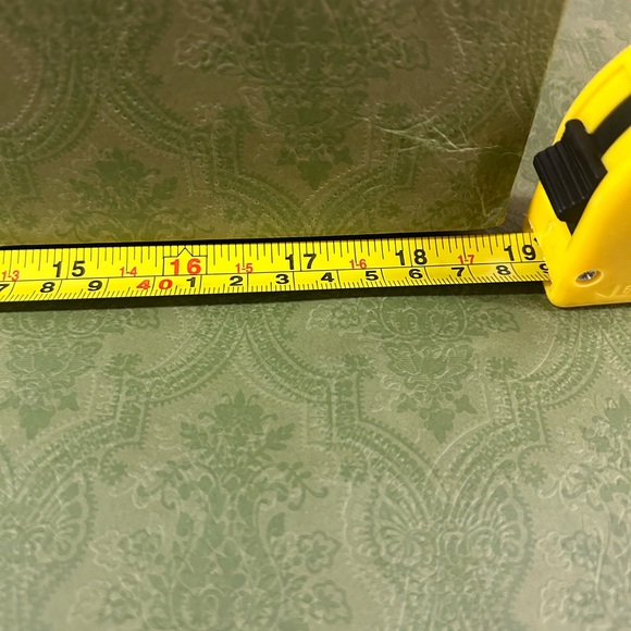 2 Gucci Shopping Bags - Picture 11 of 11